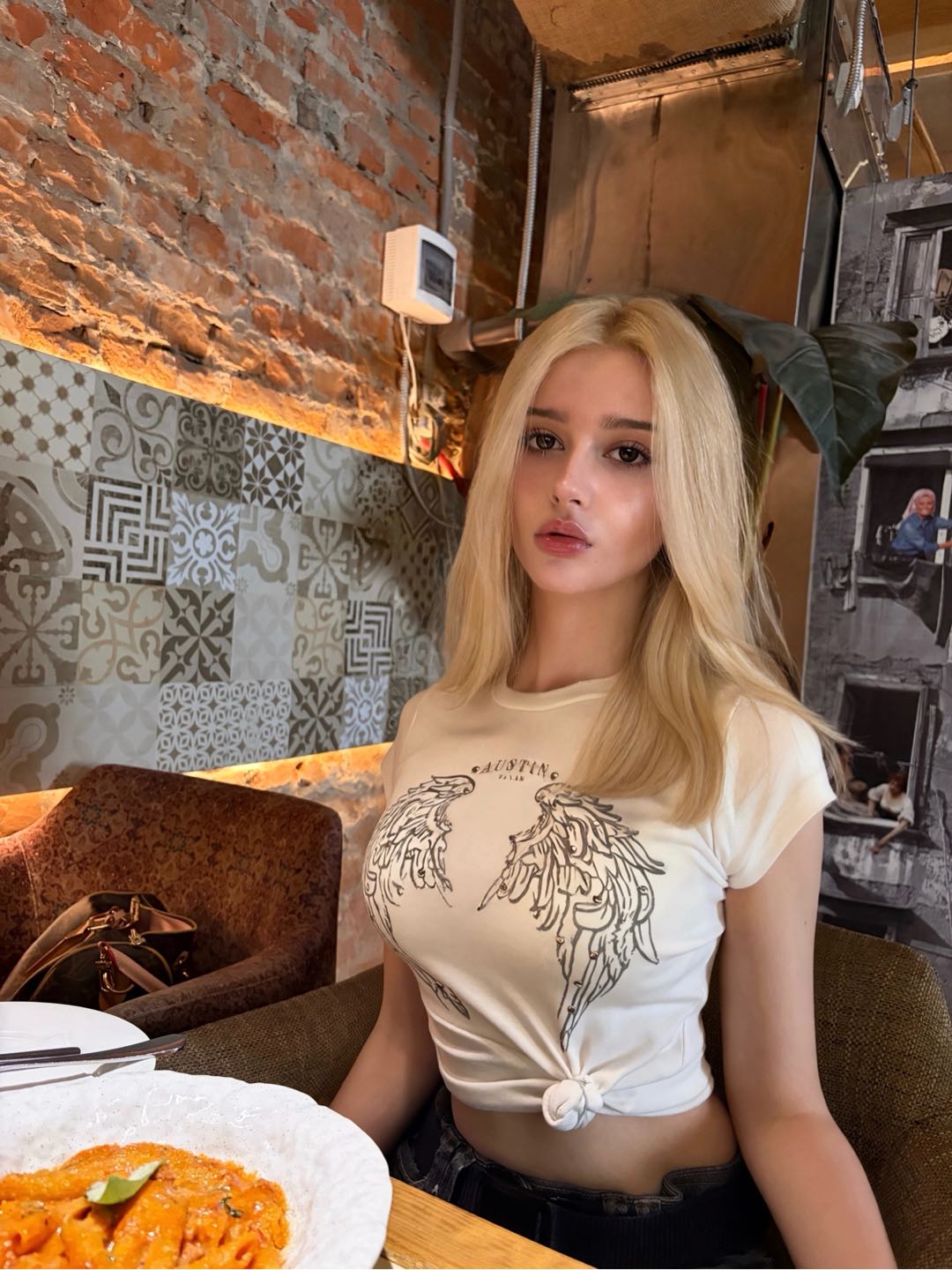 Blondie from Ukraine, live on JerkChat