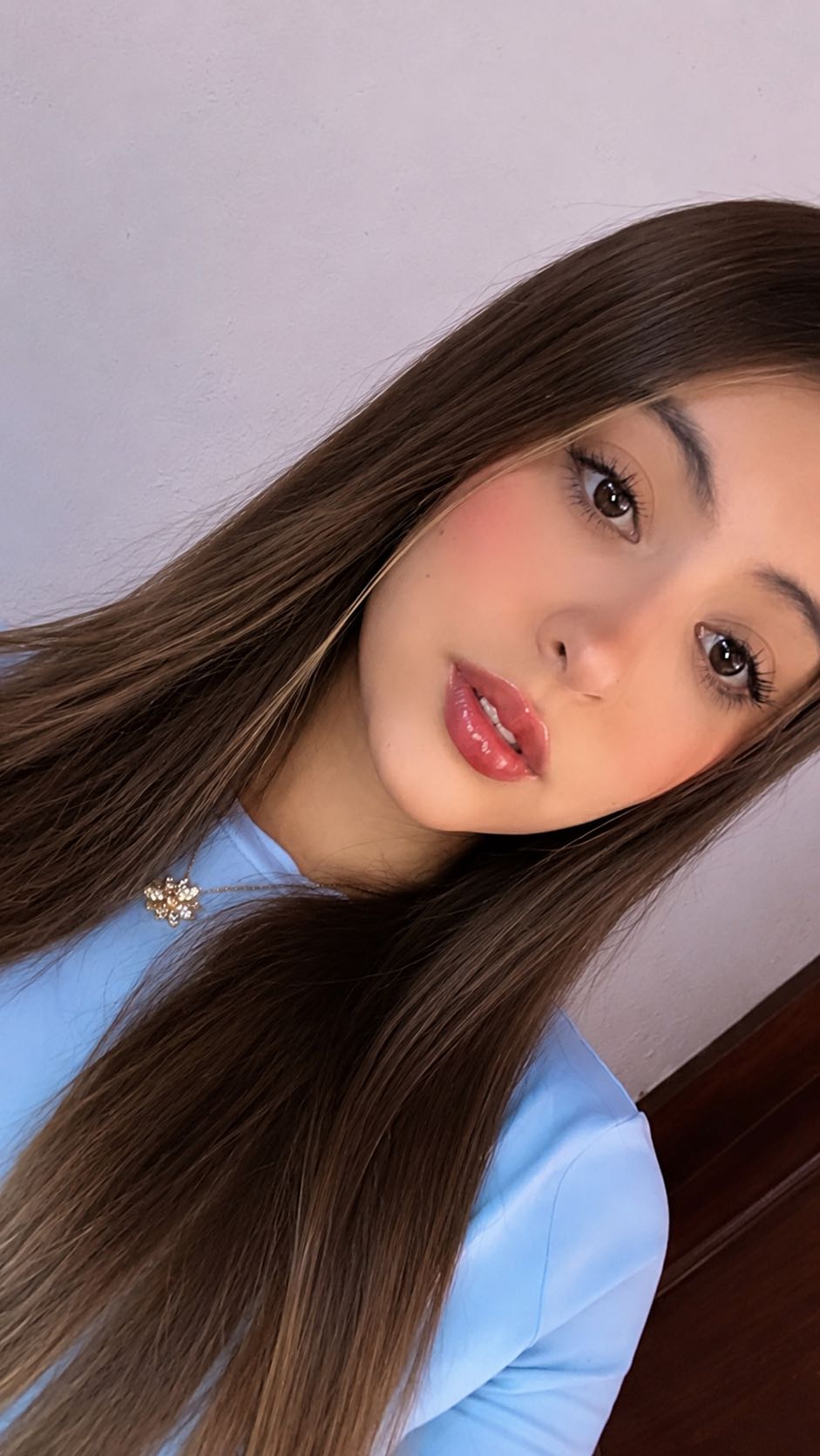 Fany from Mexico, live on JerkChat