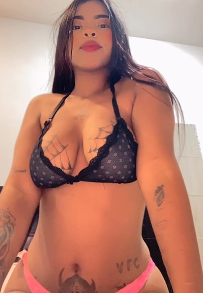 Ari from Colombia, on JerkChat