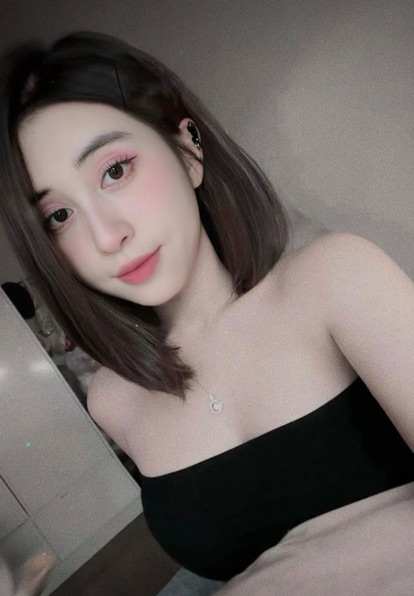 Girl online now